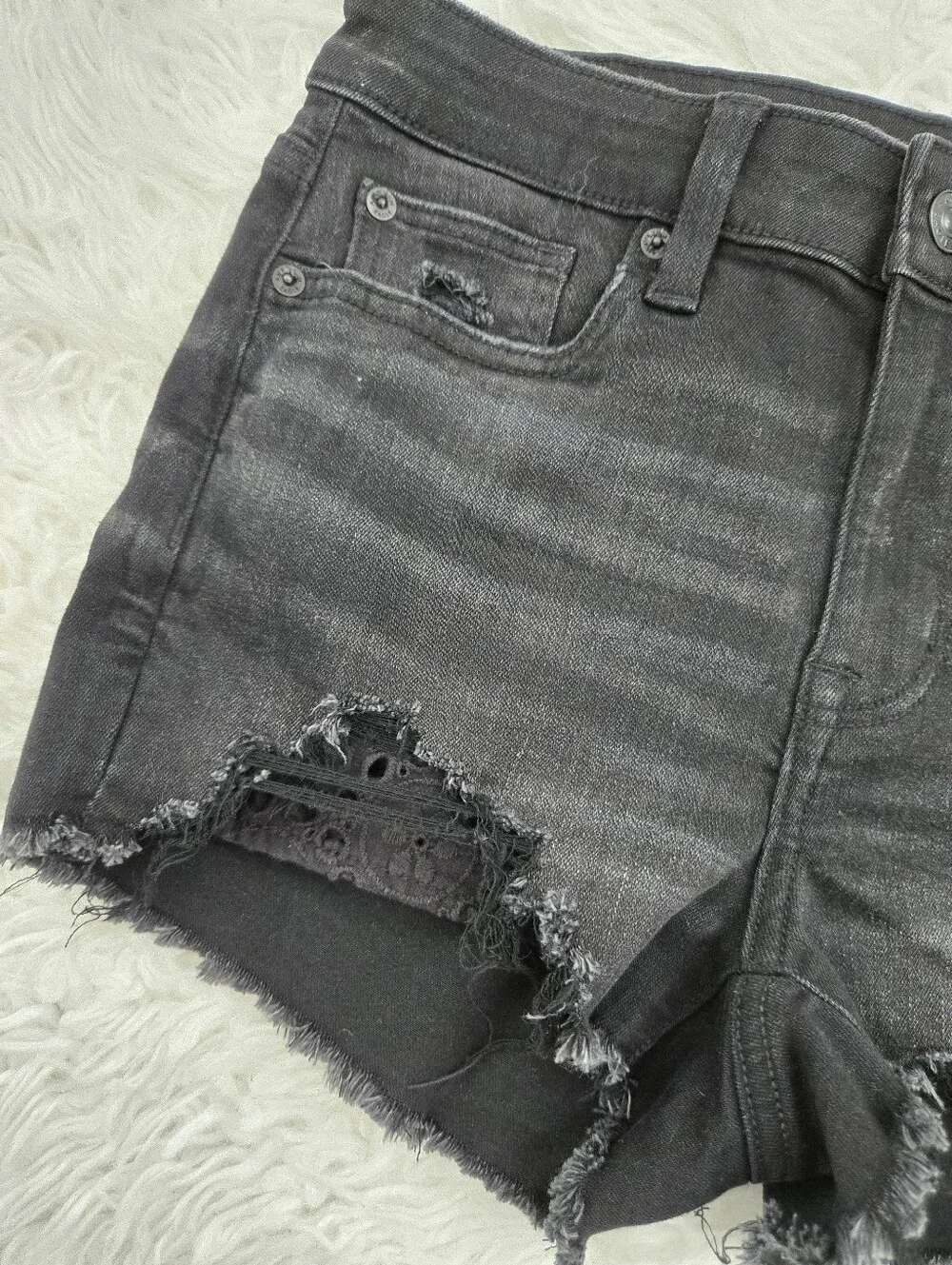 American Eagle Next Level Stretch High Rise Shortie. Black. Size 4. New.
